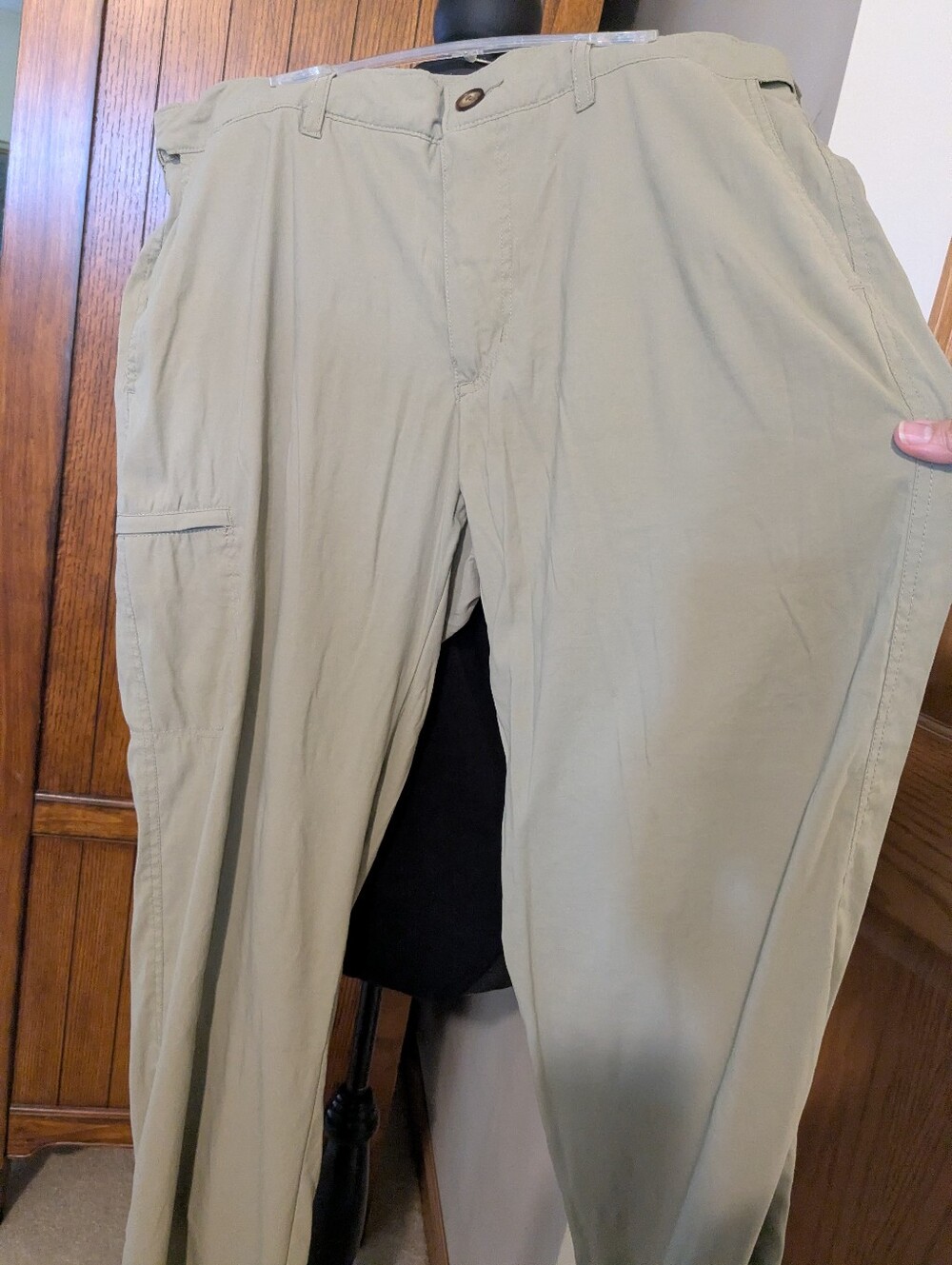 UB Tech Lightweight Casual Pants, Mns Sz 36x32, EUC!!!